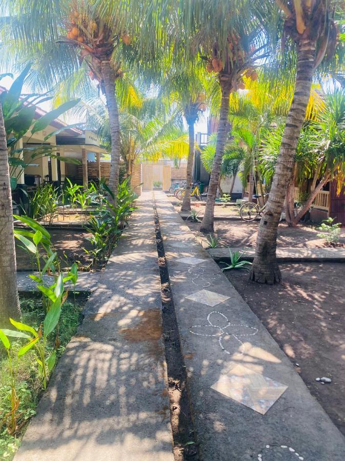 Oktavia Bungalows Gili Air Exterior photo